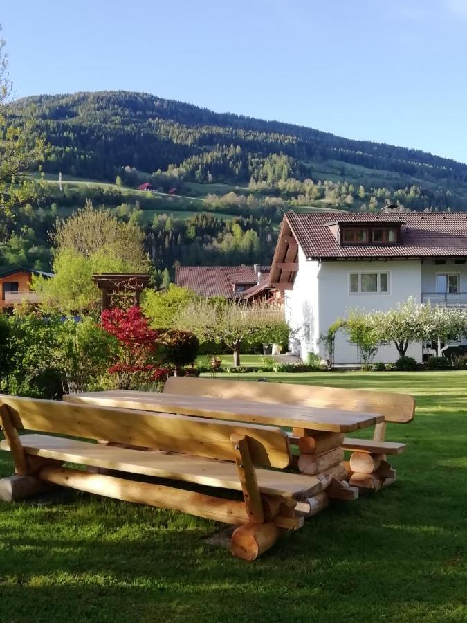 Pension Strauss Занкт-Лоренцен-об-Мурау Екстер'єр фото