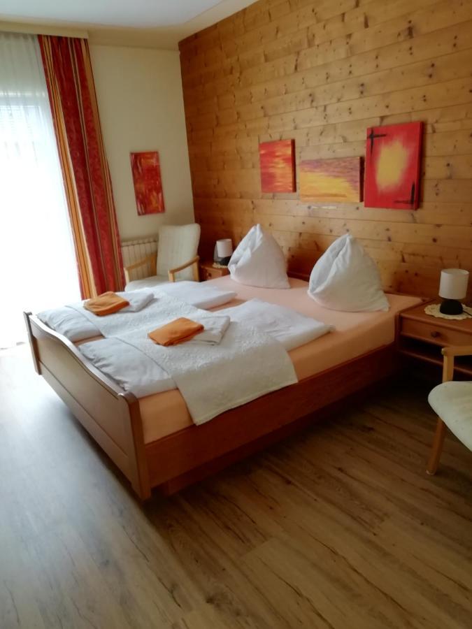 Pension Strauss Занкт-Лоренцен-об-Мурау Екстер'єр фото