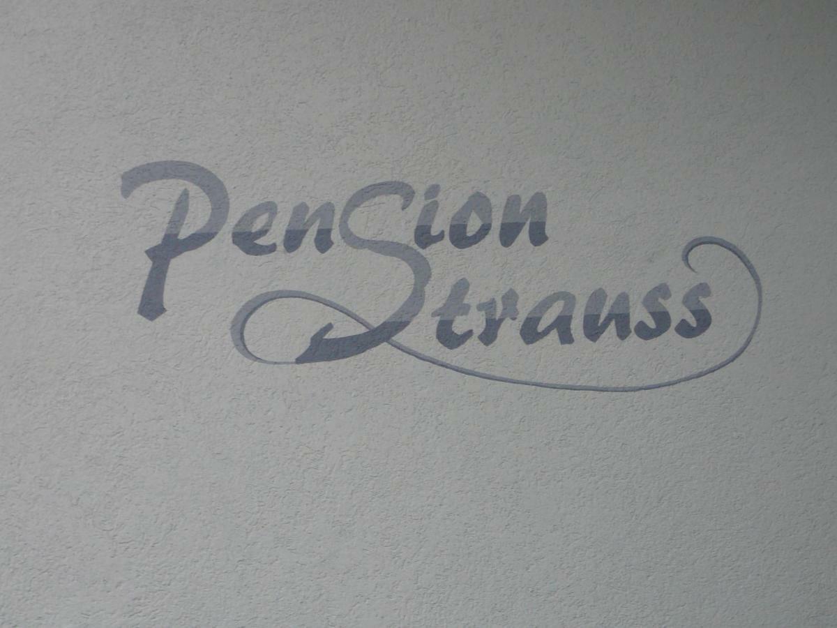Pension Strauss Занкт-Лоренцен-об-Мурау Екстер'єр фото